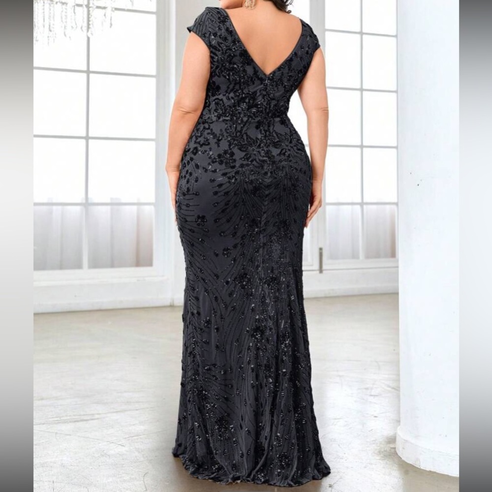 Luxe plus V neck sequin formal evening party dress - Picture 3 of 6